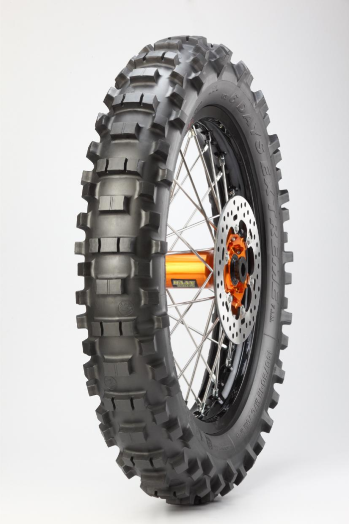 METZELER 140/80R18 70M MCE 6 DAYS 212